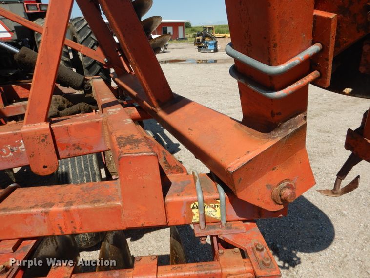 image for item DG5827 Bush Hog 1550 tandem disk