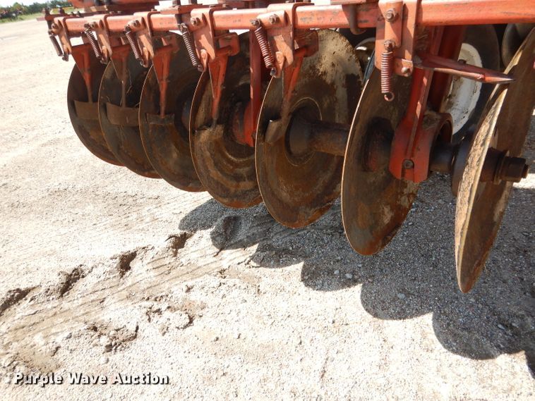 image for item DG5827 Bush Hog 1550 tandem disk