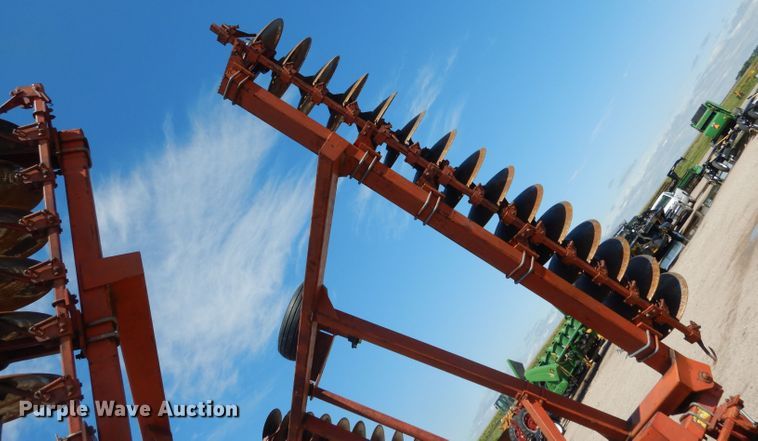 image for item DG5827 Bush Hog 1550 tandem disk