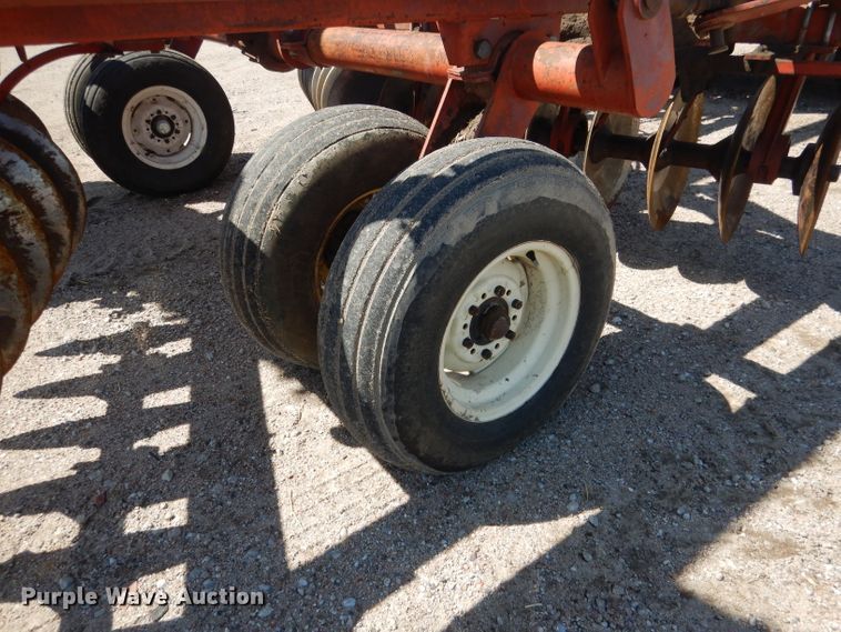 image for item DG5827 Bush Hog 1550 tandem disk