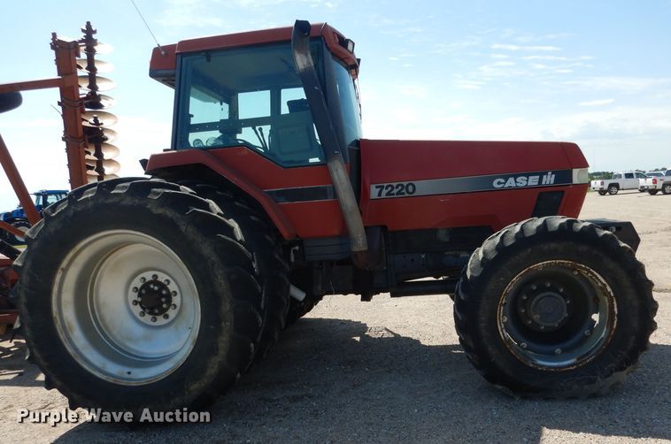 image for item DG5828 1994 Case IH 7220 tractor