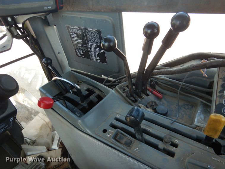 image for item DG5828 1994 Case IH 7220 tractor