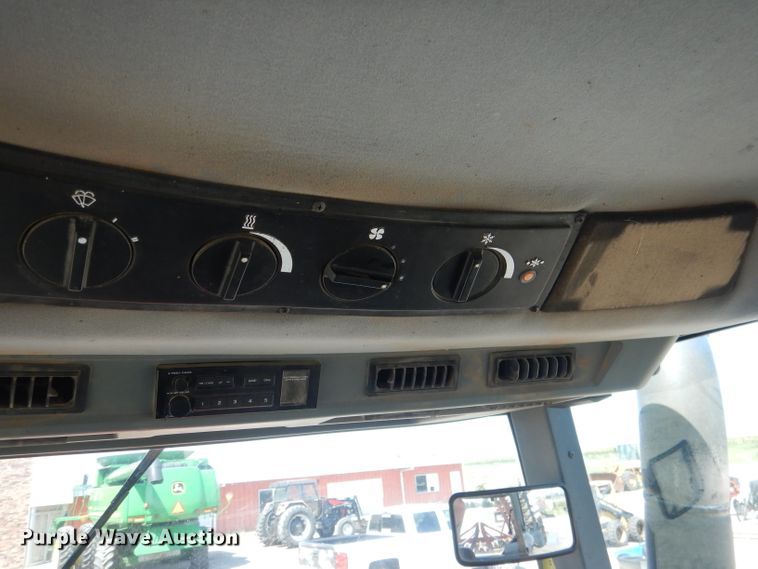 image for item DG5828 1994 Case IH 7220 tractor