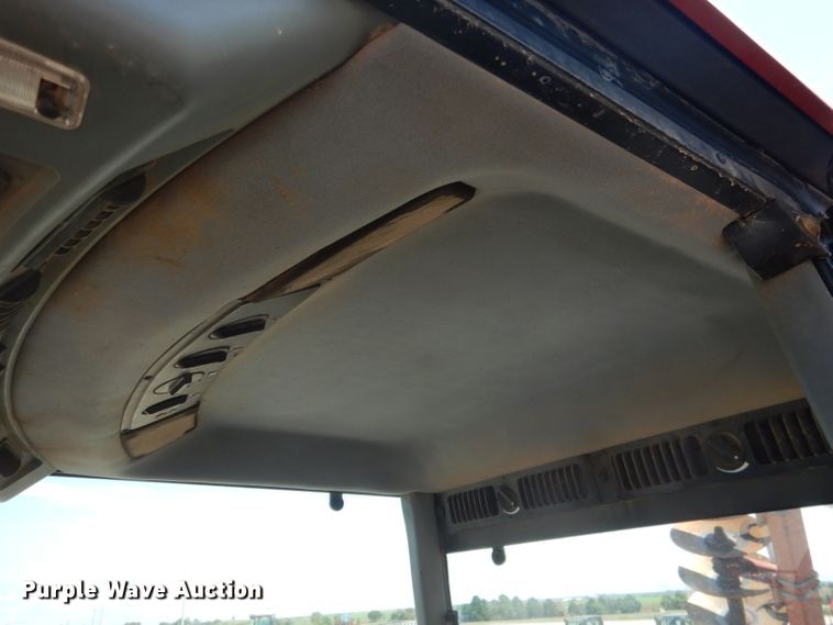 image for item DG5828 1994 Case IH 7220 tractor