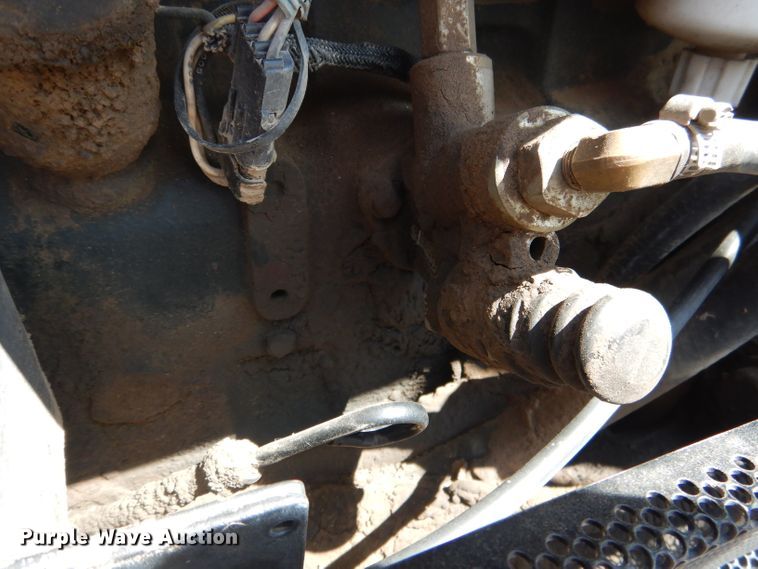 image for item DG5828 1994 Case IH 7220 tractor