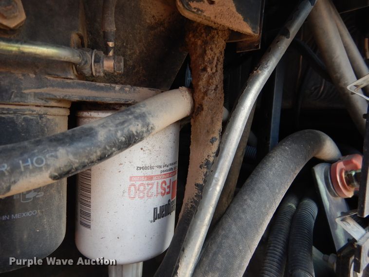 image for item DG5828 1994 Case IH 7220 tractor