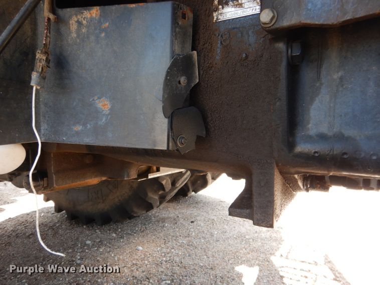 image for item DG5828 1994 Case IH 7220 tractor