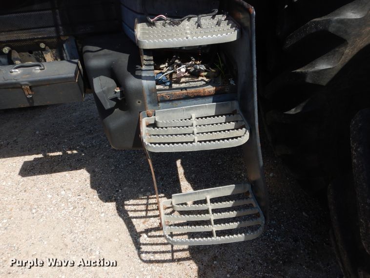 image for item DG5828 1994 Case IH 7220 tractor