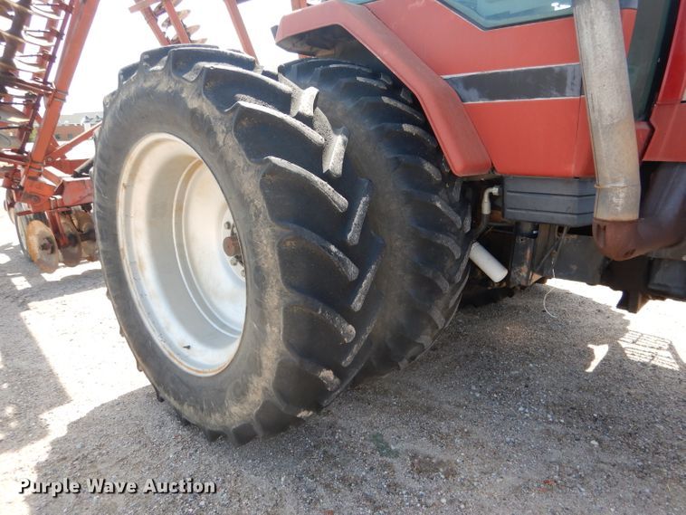 image for item DG5828 1994 Case IH 7220 tractor