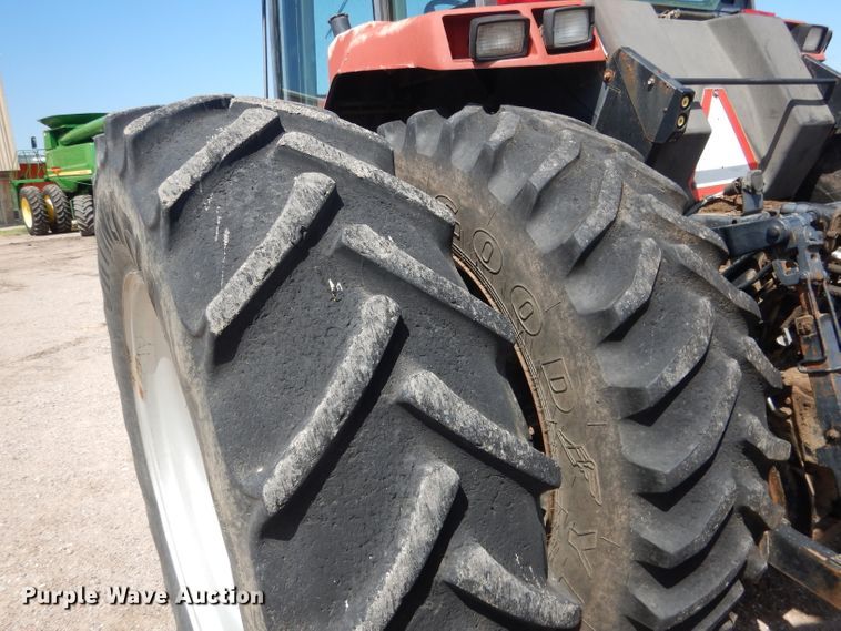 image for item DG5828 1994 Case IH 7220 tractor