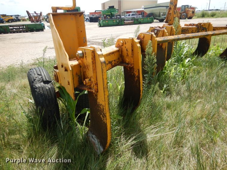 image for item DG5829 V-Shank V-ripper