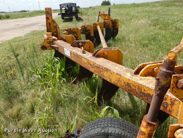 image for item DG5829 V-Shank V-ripper