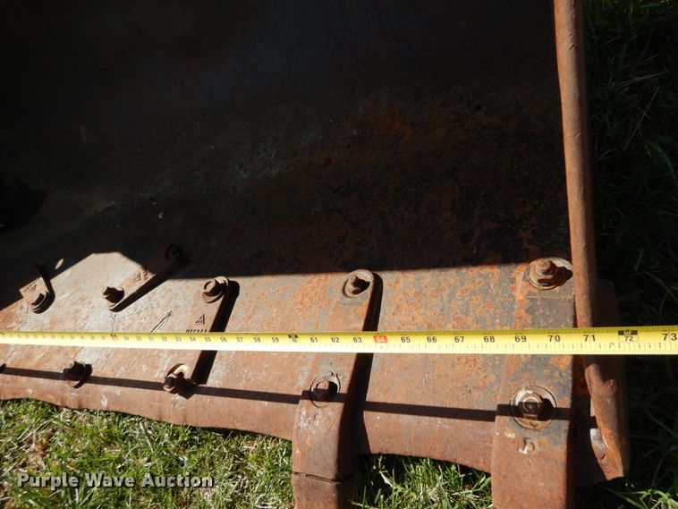 image for item DH2038 1971 John Deere 450B track loader