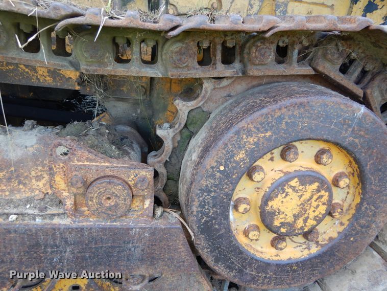 image for item DH2038 1971 John Deere 450B track loader