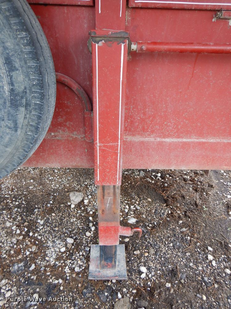 image for item DH2511 1991 Coose livestock trailer