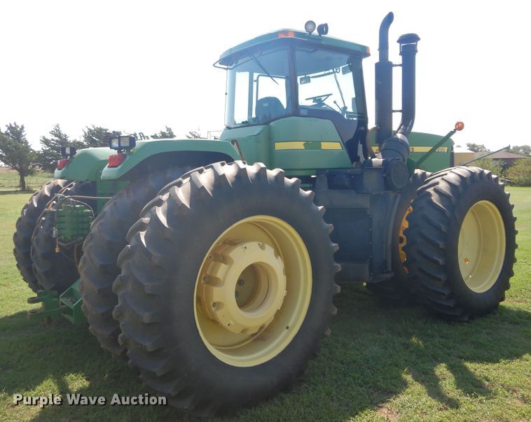 image for item DH3556 1999 John Deere 9200 4WD tractor