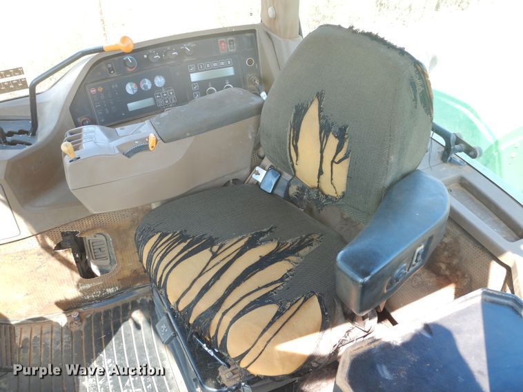 image for item DH3556 1999 John Deere 9200 4WD tractor