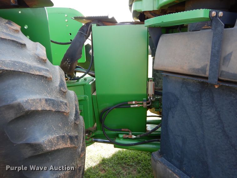 image for item DH3556 1999 John Deere 9200 4WD tractor