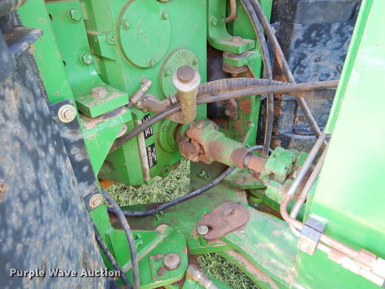 image for item DH3556 1999 John Deere 9200 4WD tractor