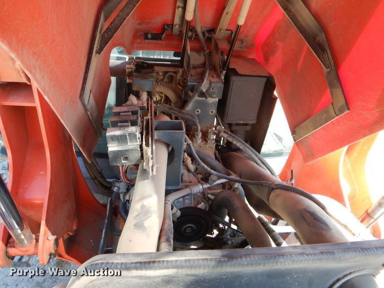 image for item DH6078 2007 Kubota M108X MFWD tractor