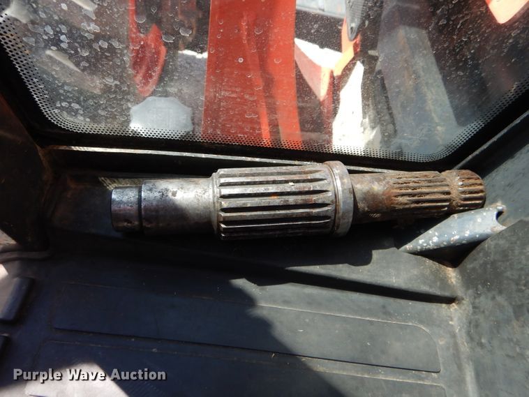 image for item DH6078 2007 Kubota M108X MFWD tractor