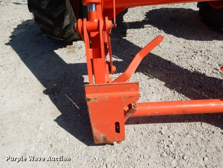 image for item DH6078 2007 Kubota M108X MFWD tractor