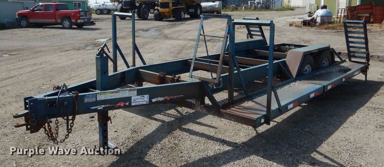 image for item DH6101 2002 Duo Lift 1400E sprayer trailer