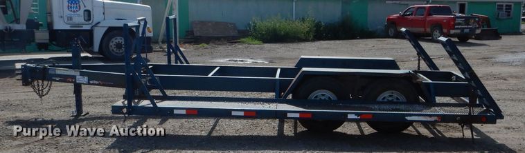image for item DH6101 2002 Duo Lift 1400E sprayer trailer