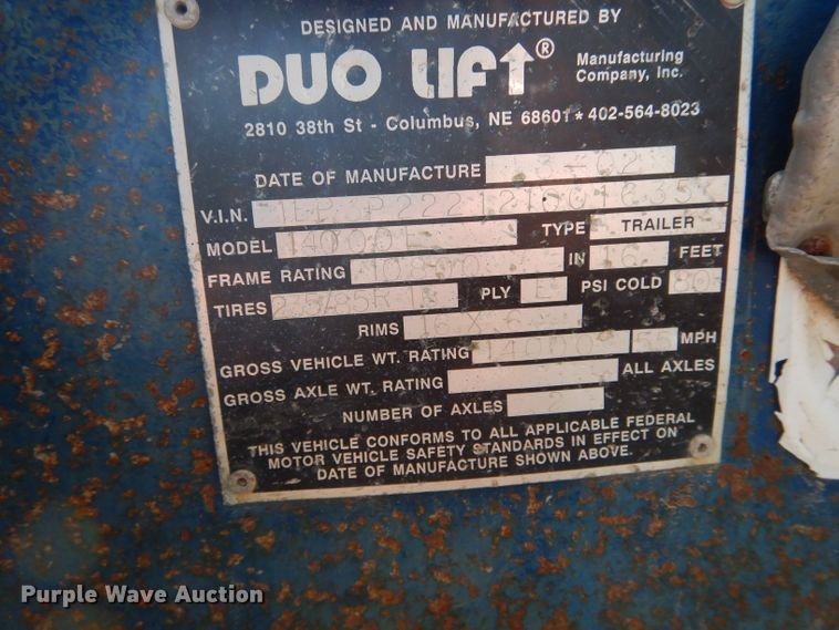 image for item DH6101 2002 Duo Lift 1400E sprayer trailer