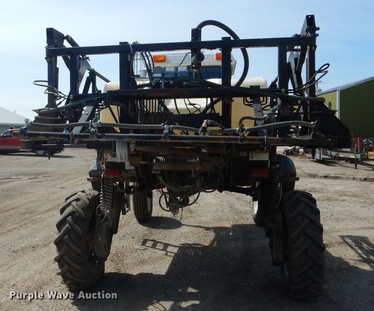 image for item DH6102 2002 SpraCoupe 4440 sprayer