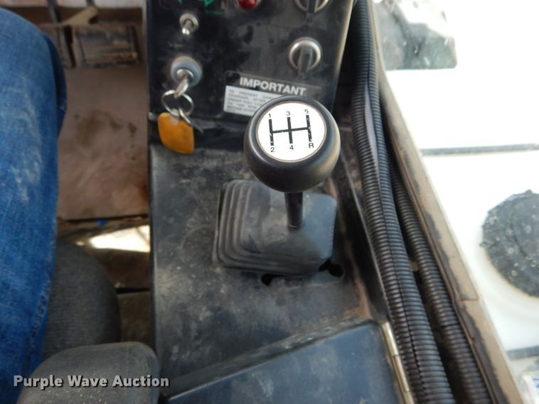 image for item DH6102 2002 SpraCoupe 4440 sprayer