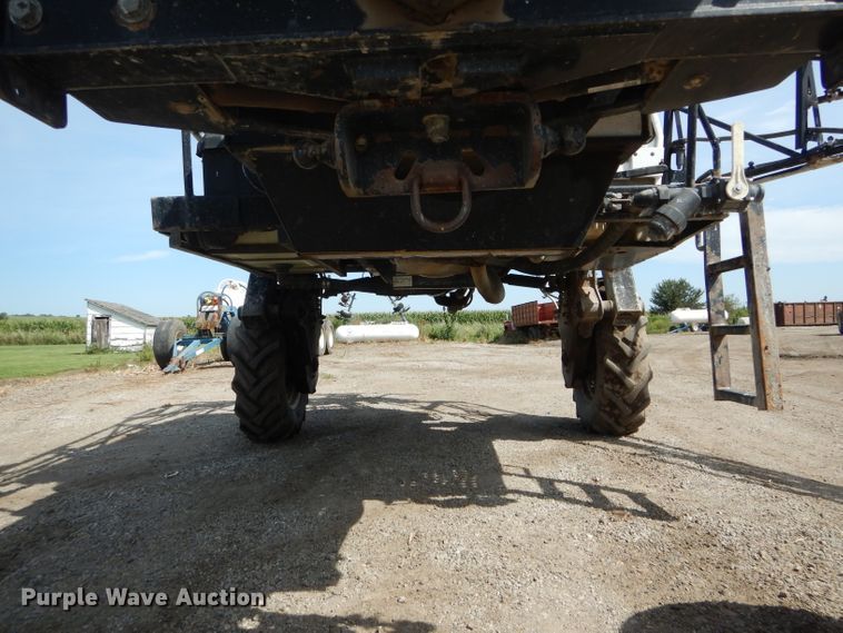 image for item DH6102 2002 SpraCoupe 4440 sprayer