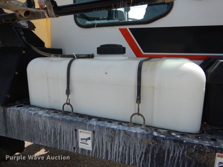 image for item DH6102 2002 SpraCoupe 4440 sprayer