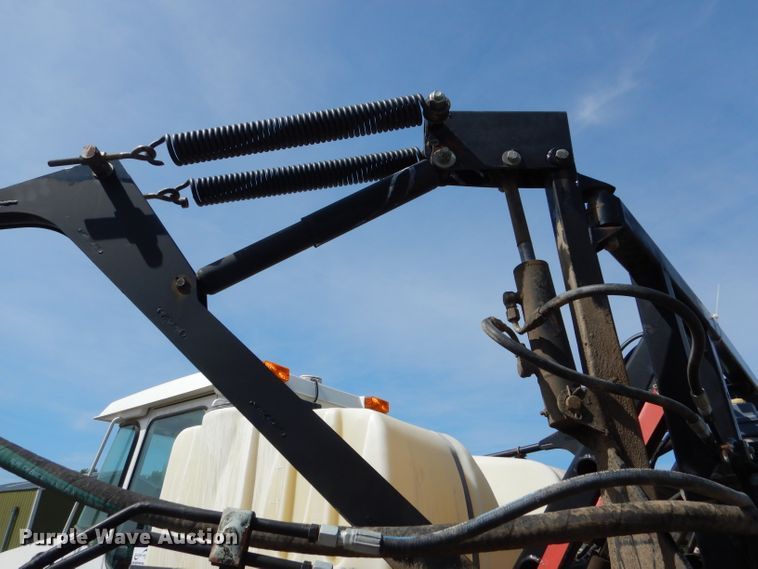 image for item DH6102 2002 SpraCoupe 4440 sprayer