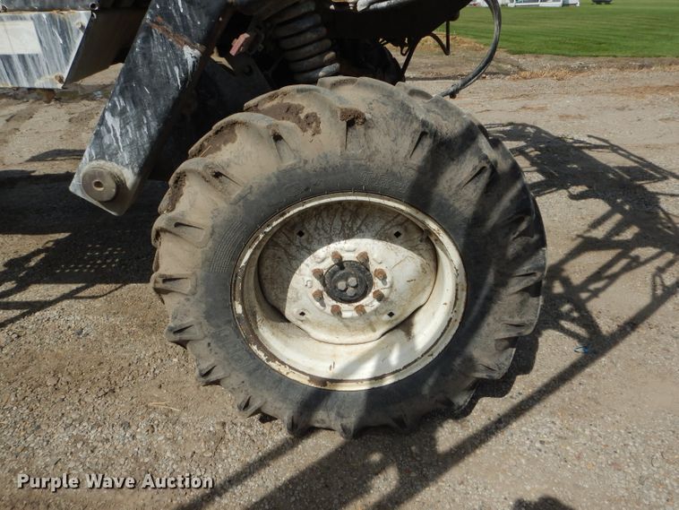 image for item DH6102 2002 SpraCoupe 4440 sprayer