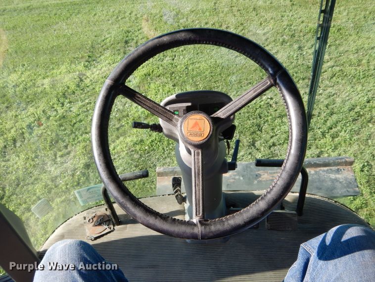 image for item DH6107 2003 Gleaner R75 Field Star RWA combine