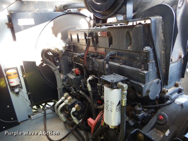 image for item DH6107 2003 Gleaner R75 Field Star RWA combine