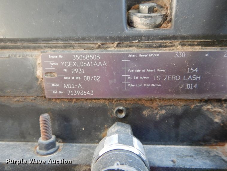 image for item DH6107 2003 Gleaner R75 Field Star RWA combine