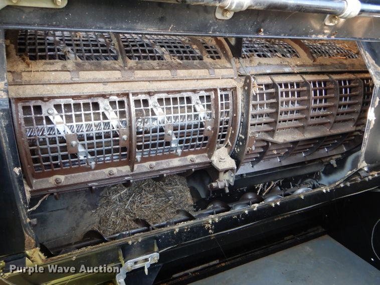 image for item DH6107 2003 Gleaner R75 Field Star RWA combine