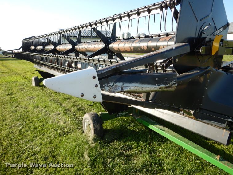 image for item DH6109 AGCO head