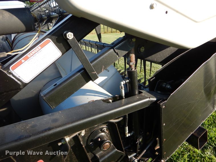 image for item DH6109 AGCO head