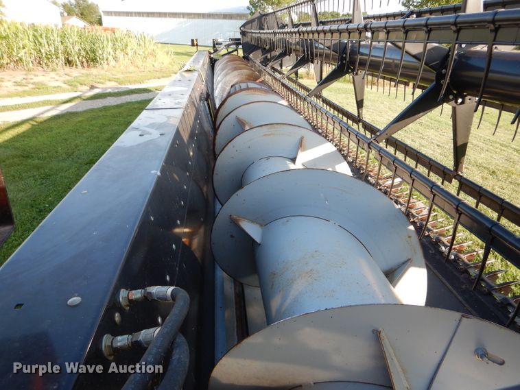 image for item DH6109 AGCO head