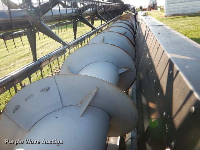 image for item DH6109 AGCO head