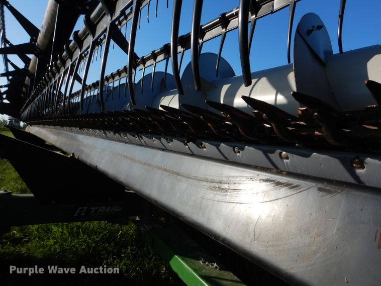 image for item DH6109 AGCO head