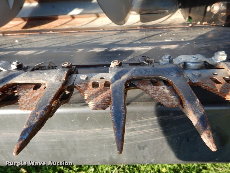 image for item DH6109 AGCO head