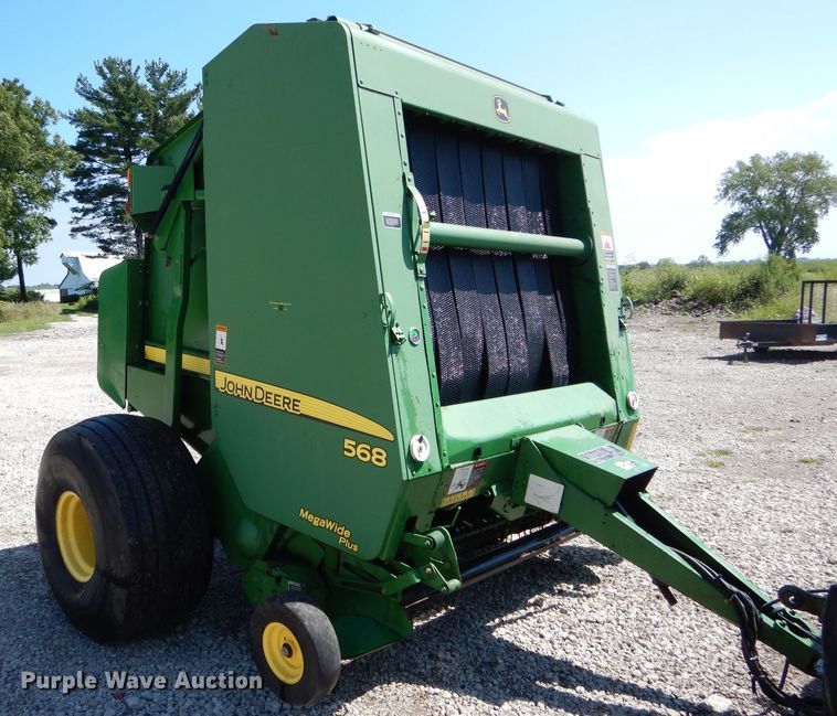 image for item DH6112 2009 John Deere 568 Mega Wide Plus round baler
