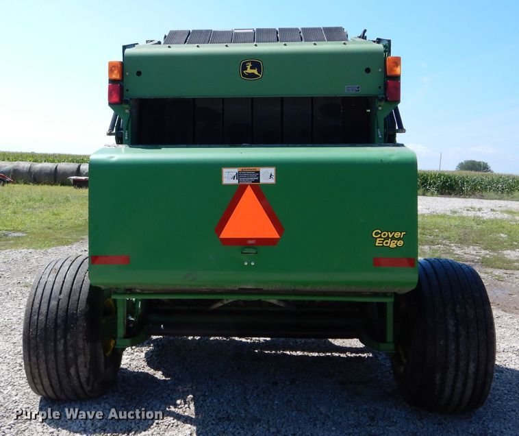 image for item DH6112 2009 John Deere 568 Mega Wide Plus round baler