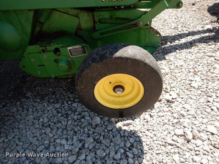 image for item DH6112 2009 John Deere 568 Mega Wide Plus round baler