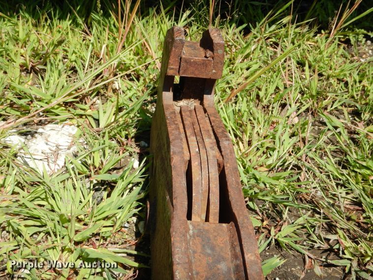 image for item DH6116 Livestock chute and quick hitch