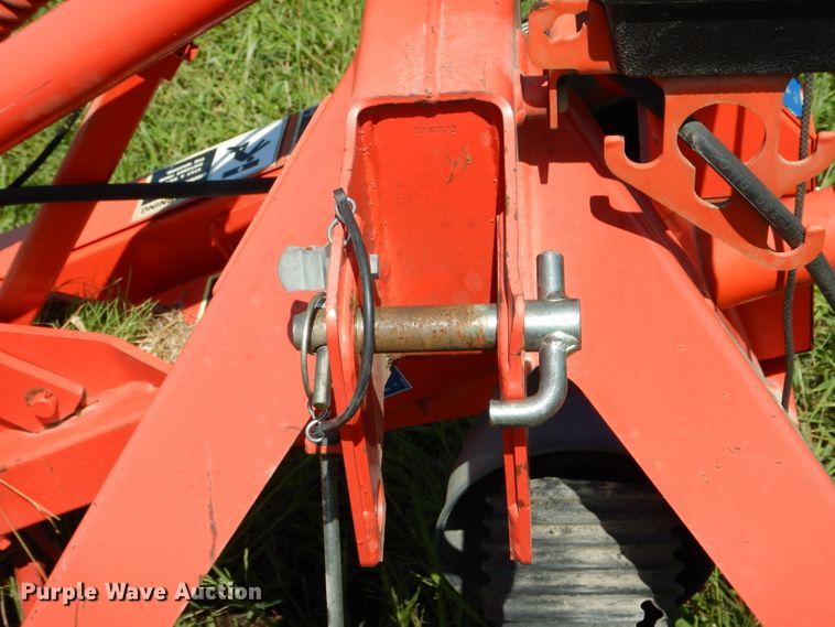 image for item DH6117 Kuhn GMD700-GIIHD disc mower